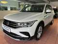 Volkswagen Tiguan 2.0TDI 4MOTION Elegance*AHK*STANDHEIZ* Weiß - thumbnail 1