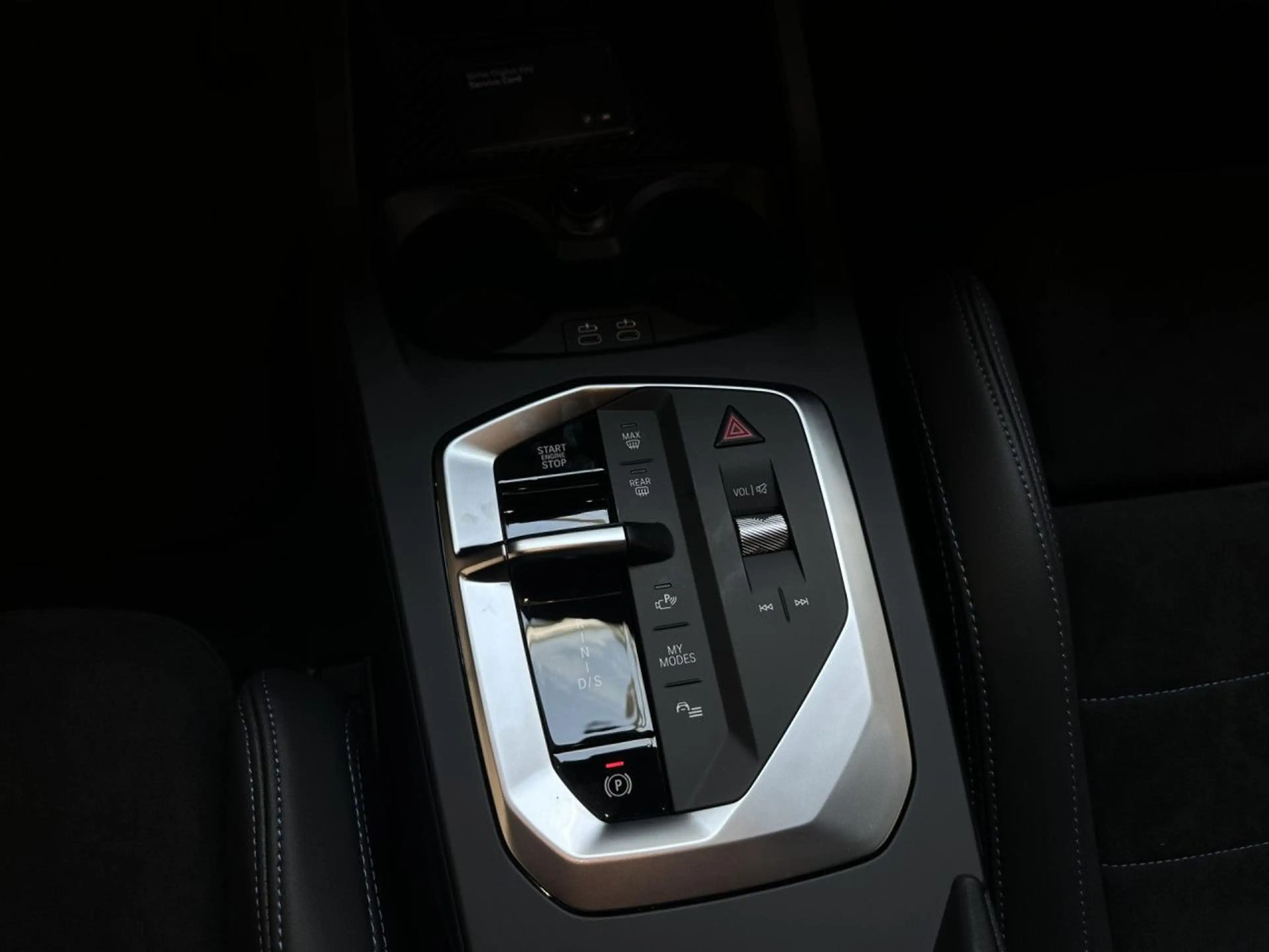 BMW 135 M xD. HUD ACC AHK SurView. PanoD. Ha/Ka 19" LED — photo 14