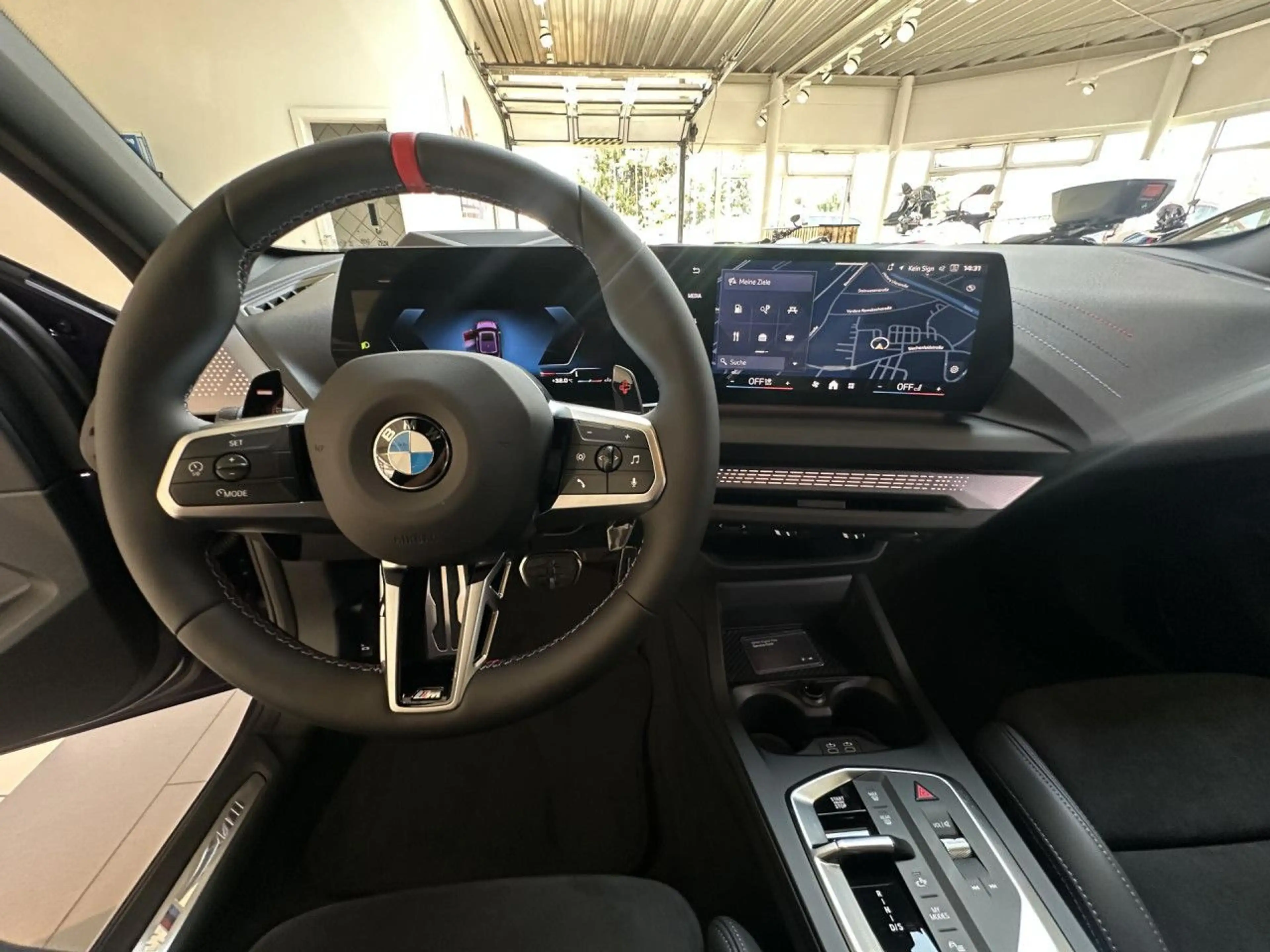 BMW 135 M xD. HUD ACC AHK SurView. PanoD. Ha/Ka 19" LED — photo 15
