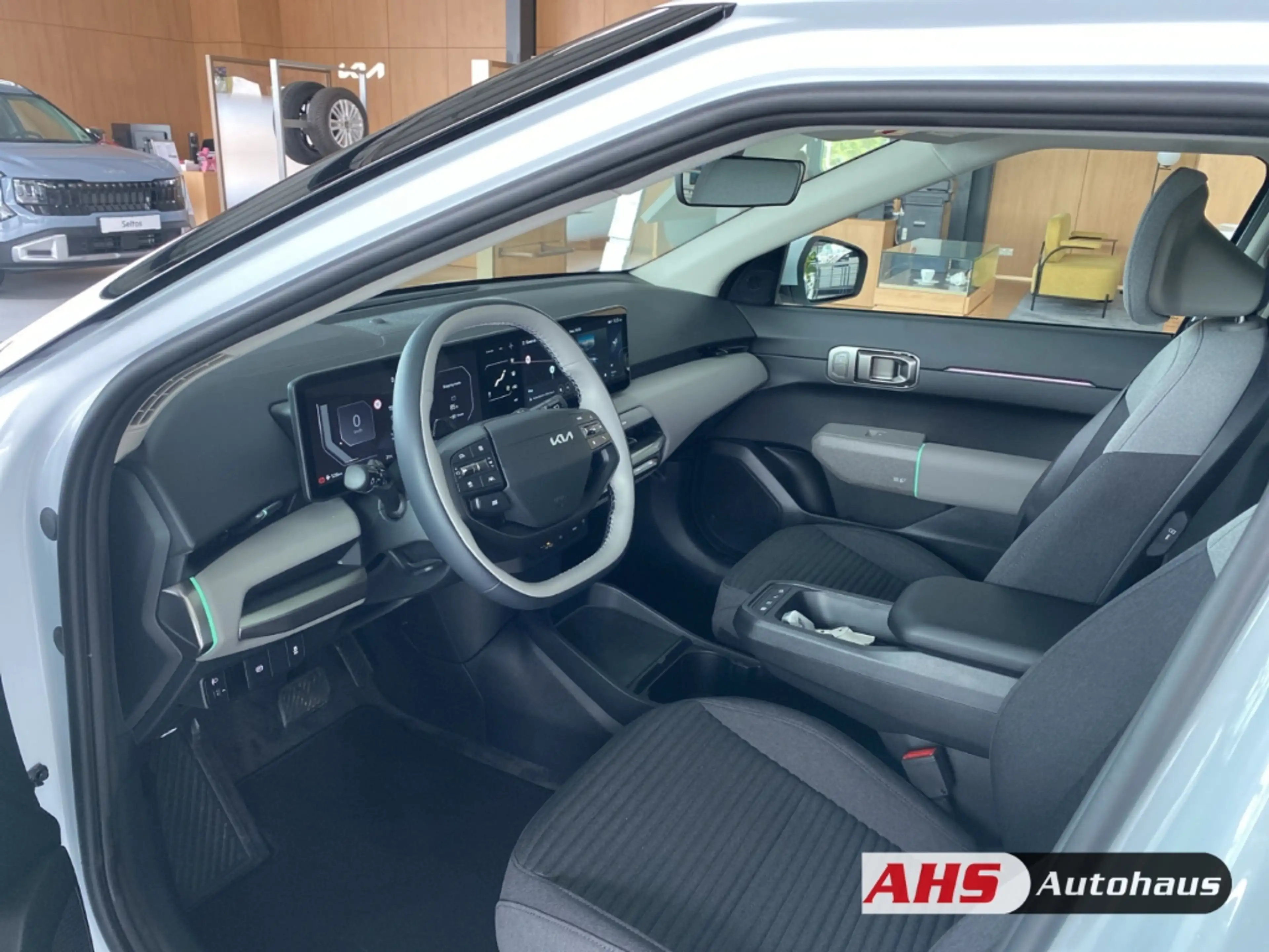 Kia EV4 Air 58,3 kWh Wärmepumpe SHZ Navi LED PDC vo +hi Rü — photo 8