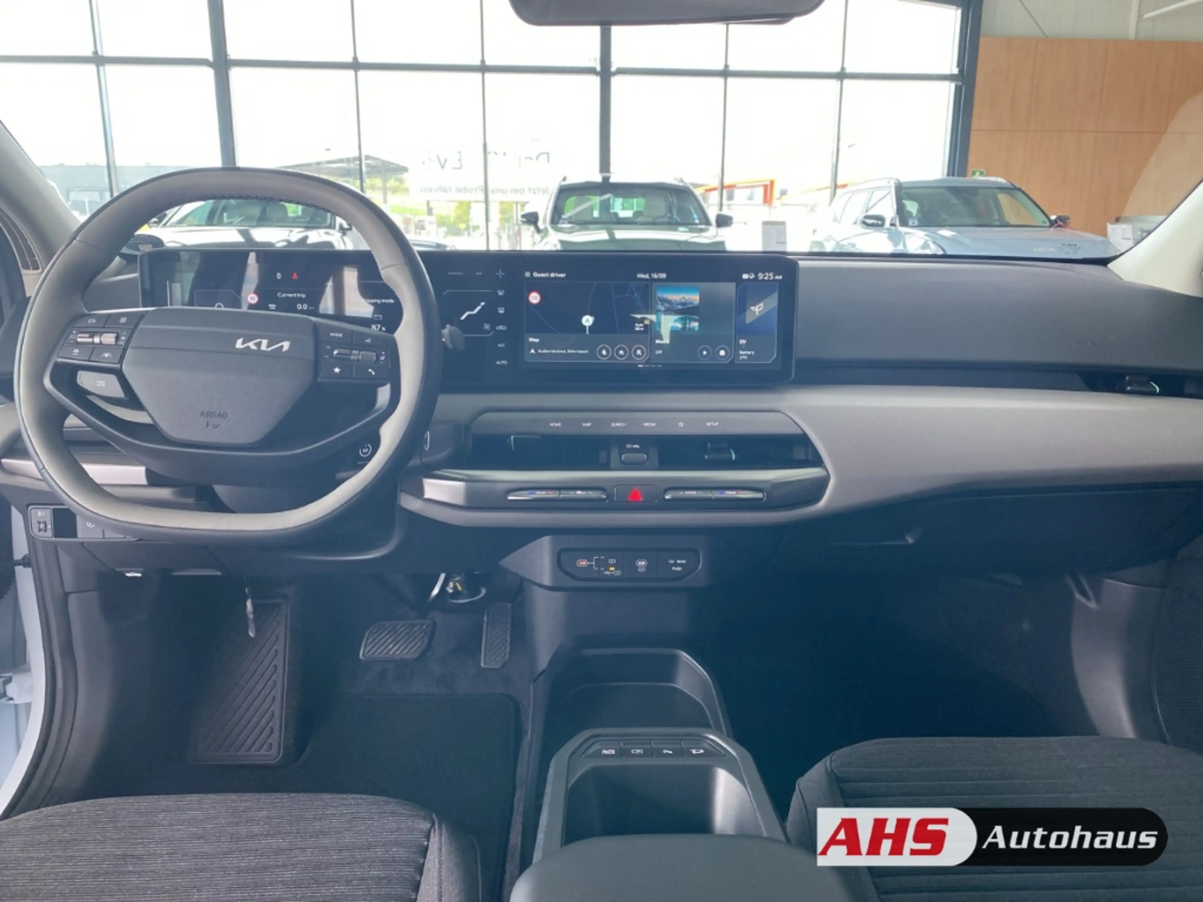 Kia EV4 Air 58,3 kWh Wärmepumpe SHZ Navi LED PDC vo +hi Rü — photo 10