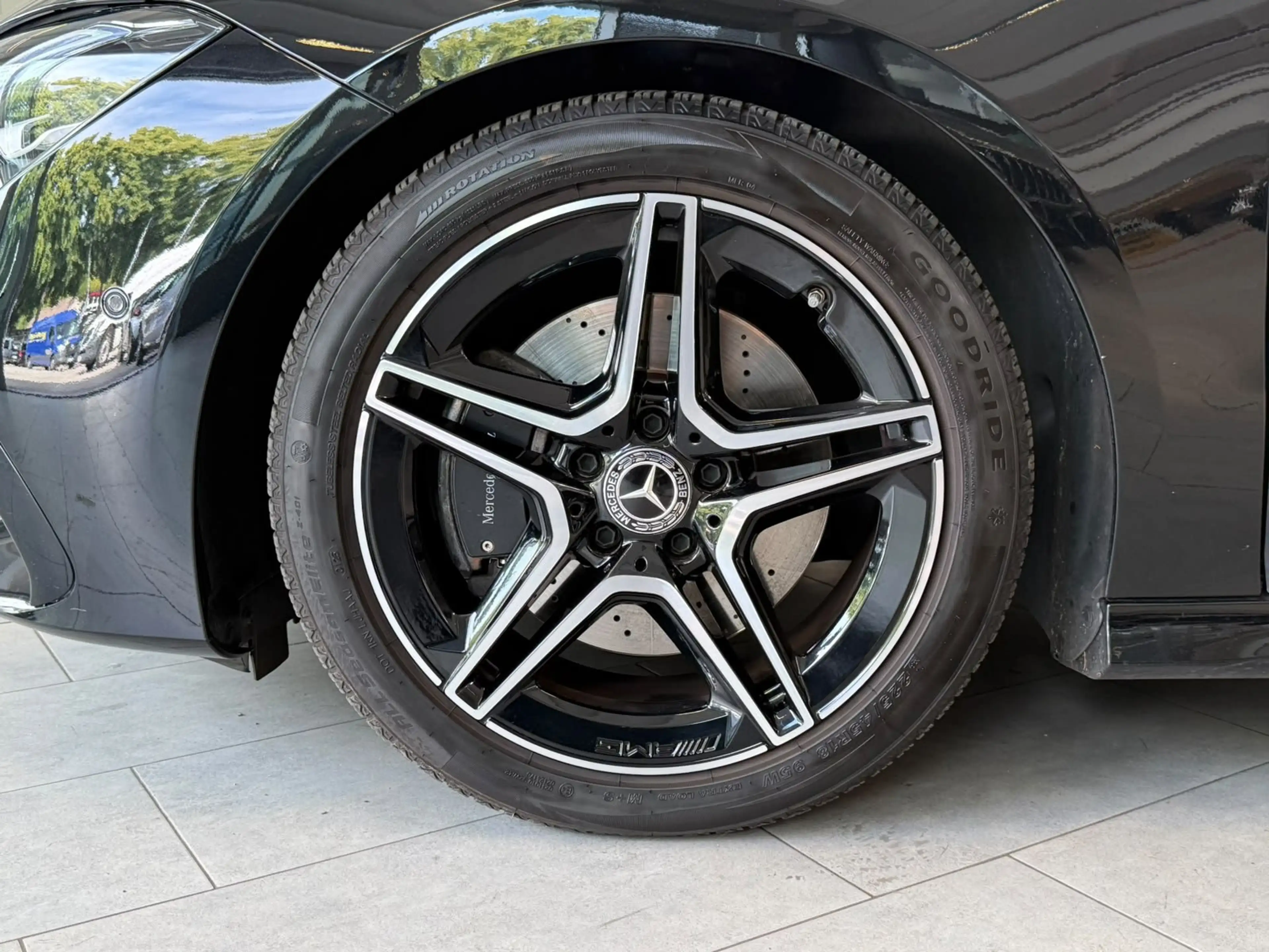 Mercedes-Benz CLA 200 AMG NIGHT+KAMERA+KEYLESS+LED+TOTW+AMBI. — photo 8
