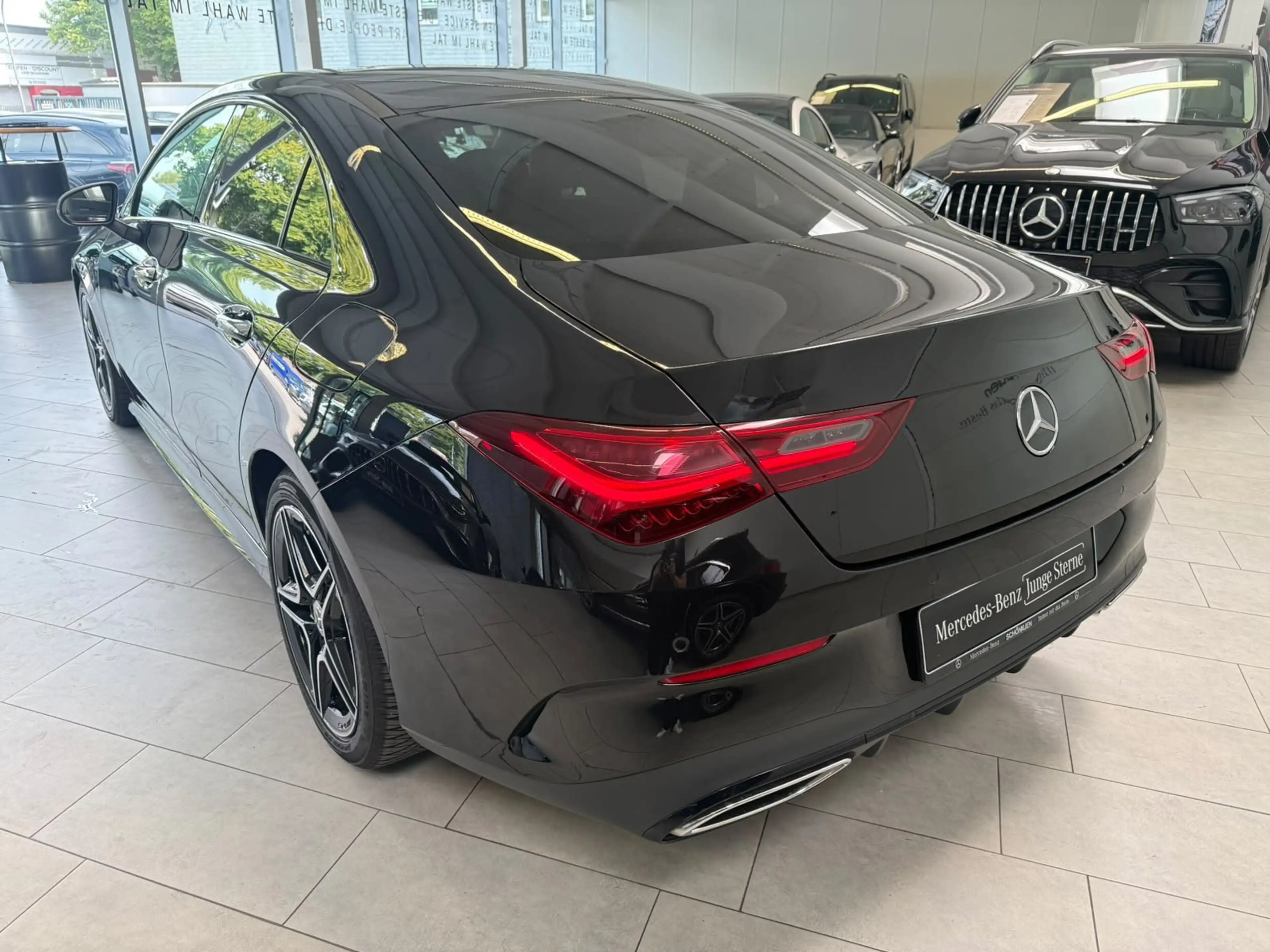 Mercedes-Benz CLA 200 AMG NIGHT+KAMERA+KEYLESS+LED+TOTW+AMBI. — photo 4
