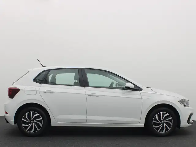Volkswagen Polo view 17