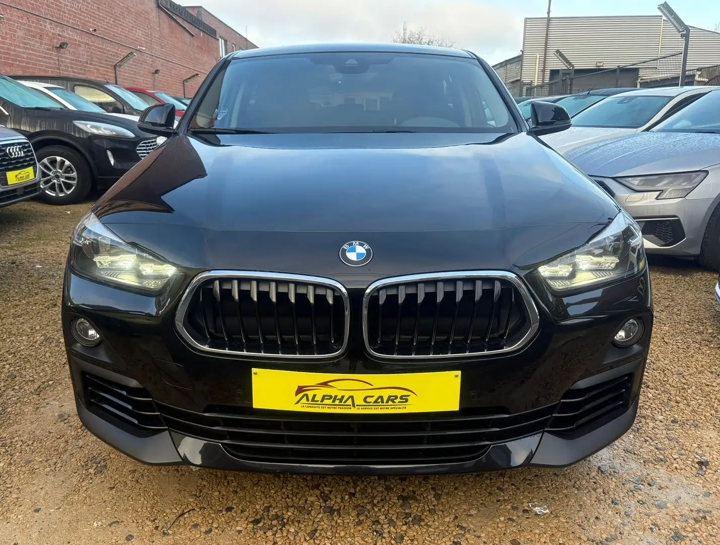 BMW X2 sDRIVE 1.8i*AUTOMATIQUE*GPS*FAIBLE KM*GARANTIE 1AN Schwarz - 2