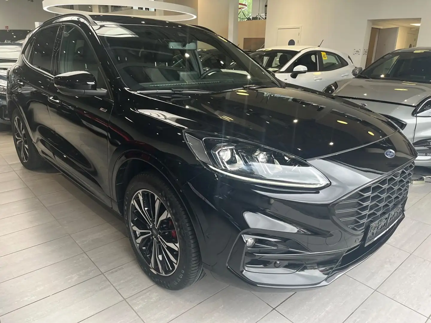 Ford Kuga STLine X 2.5PHEV 225PK Agate Black / Tech-Winter-D Zwart - 2