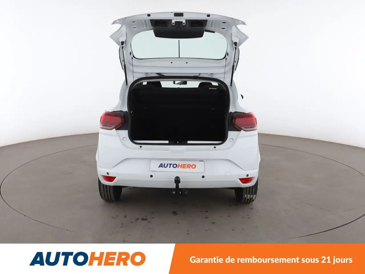 Dacia Sandero Sandero — photo 16