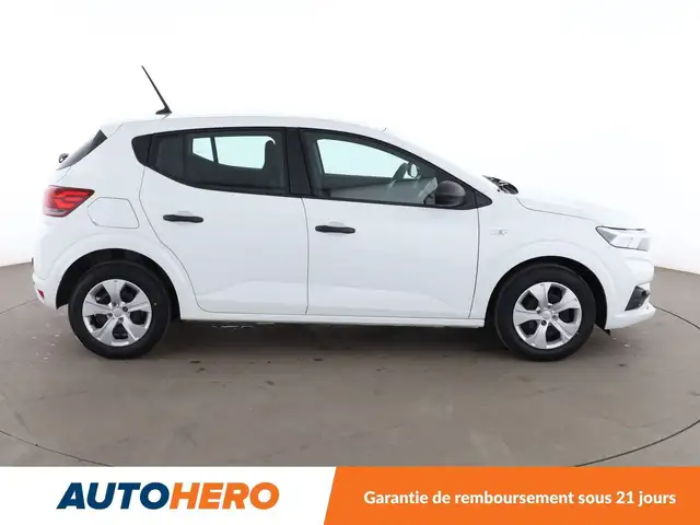 Dacia Sandero view 7