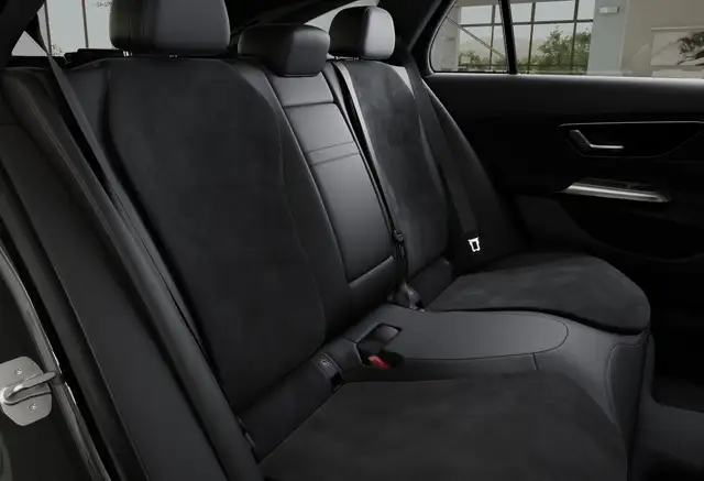 Mercedes-Benz E 300 de 4MATIC T-Modell mit EQ Hybrid Technologie Ansicht 25