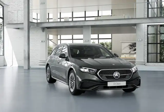 Mercedes-Benz E 300 de 4MATIC T-Modell mit EQ Hybrid Technologie Ansicht 7