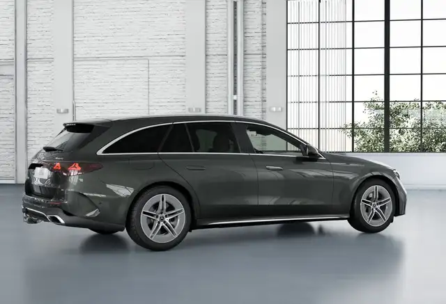 Mercedes-Benz E 300 de 4MATIC T-Modell mit EQ Hybrid Technologie Ansicht 12
