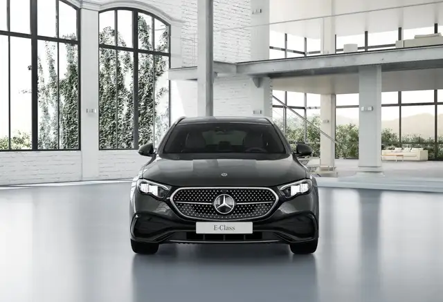 Mercedes-Benz E 300 de 4MATIC T-Modell mit EQ Hybrid Technologie Ansicht 6