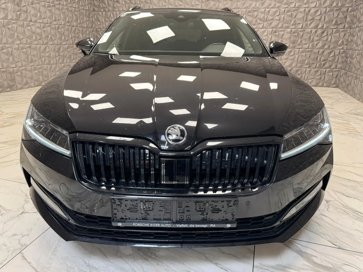 Skoda Superb Combi Sportline*Sound Canton-Alcantara-Vo Schwarz - 1