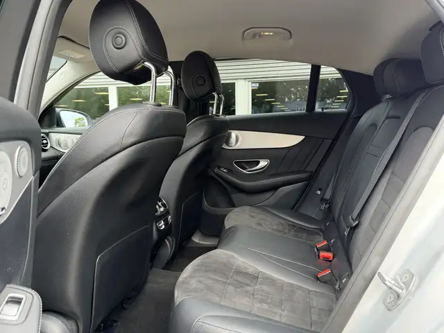 Mercedes-Benz GLC view 6
