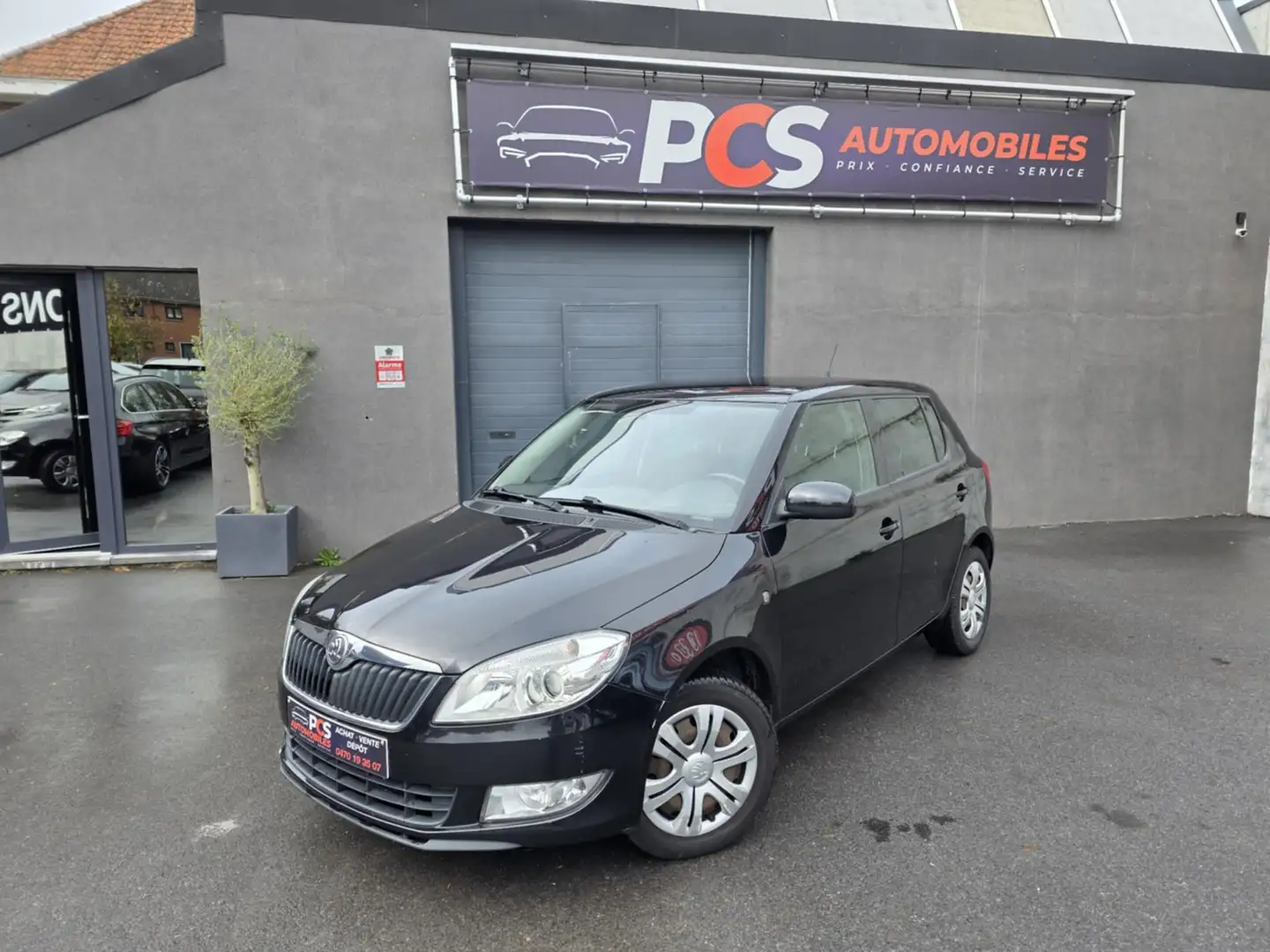 Skoda Fabia 1.2 TSI Active*PDC*CLIM*BLUETOOTH*GARANTIE 12 MOIS Noir - 1
