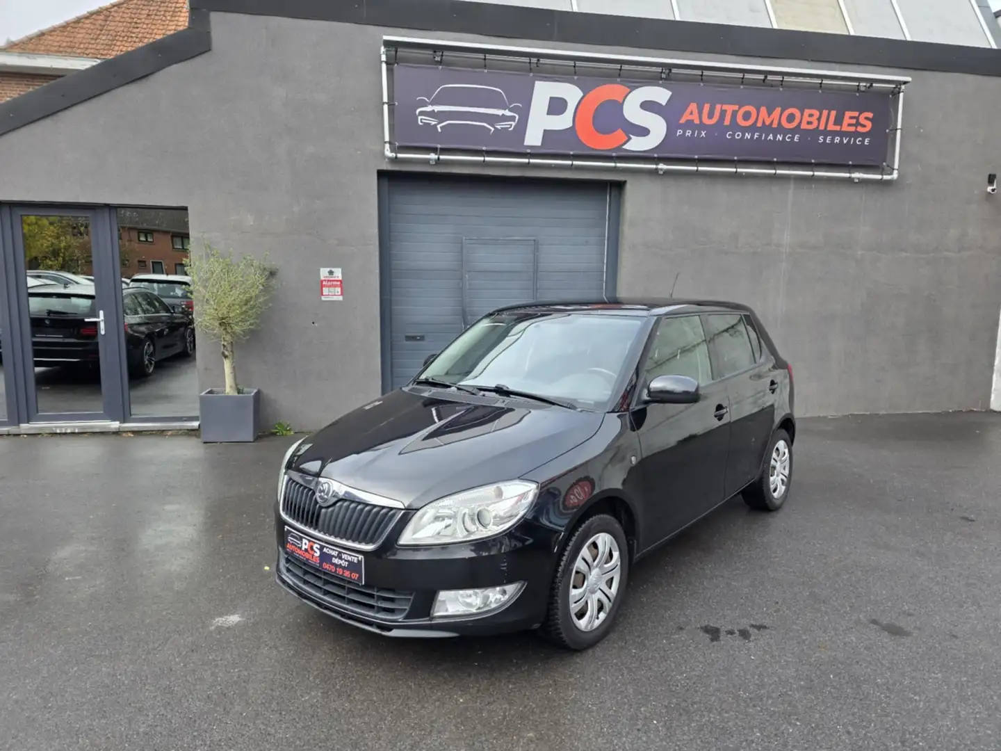 Skoda Fabia 1.2 TSI Active*PDC*CLIM*BLUETOOTH*GARANTIE 12 MOIS Noir - 2