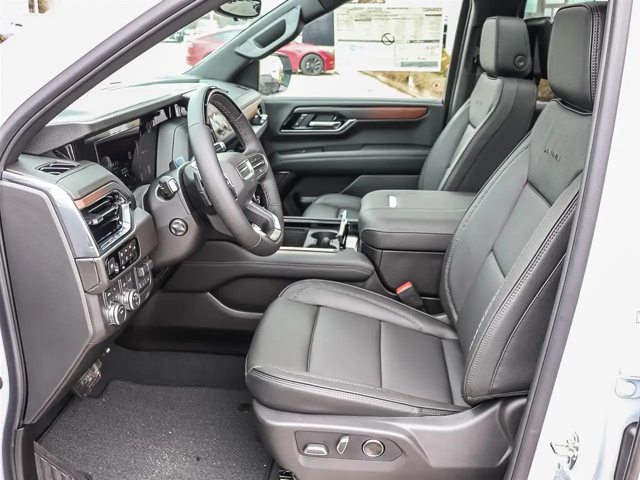 GMC Yukon снимка GMC Yukon
