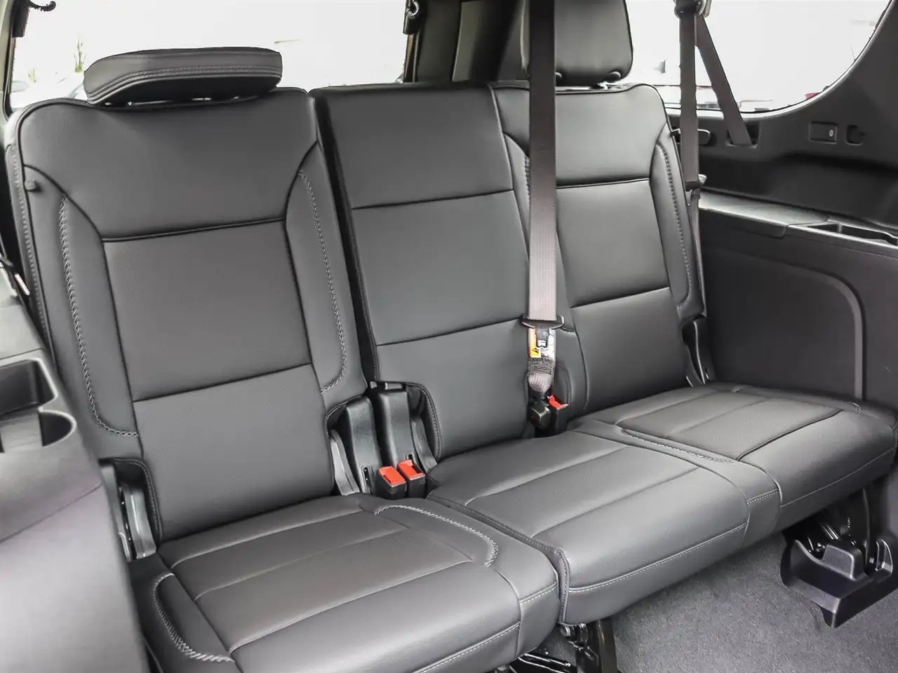 GMC Yukon снимка GMC Yukon