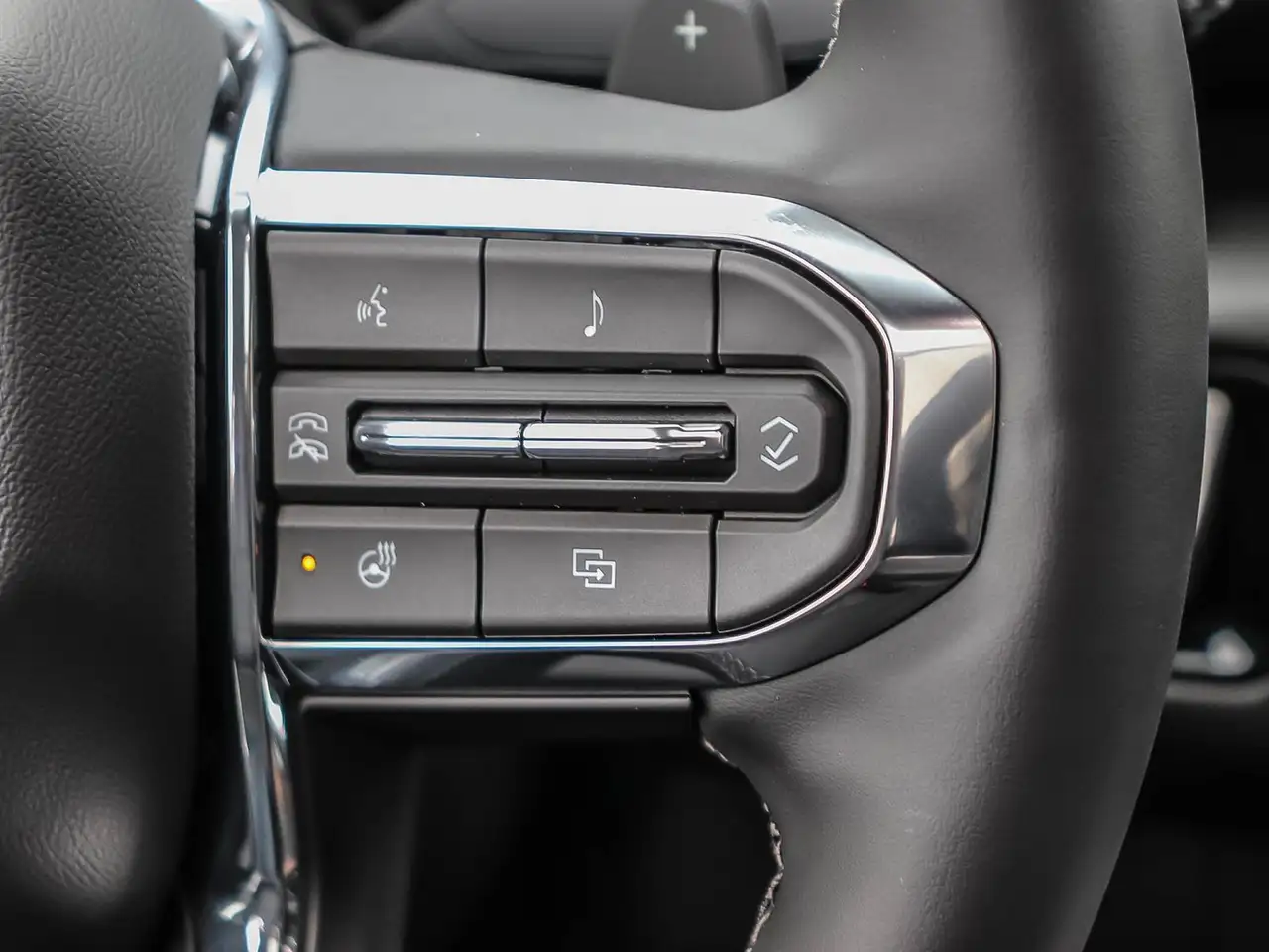 GMC Yukon снимка GMC Yukon
