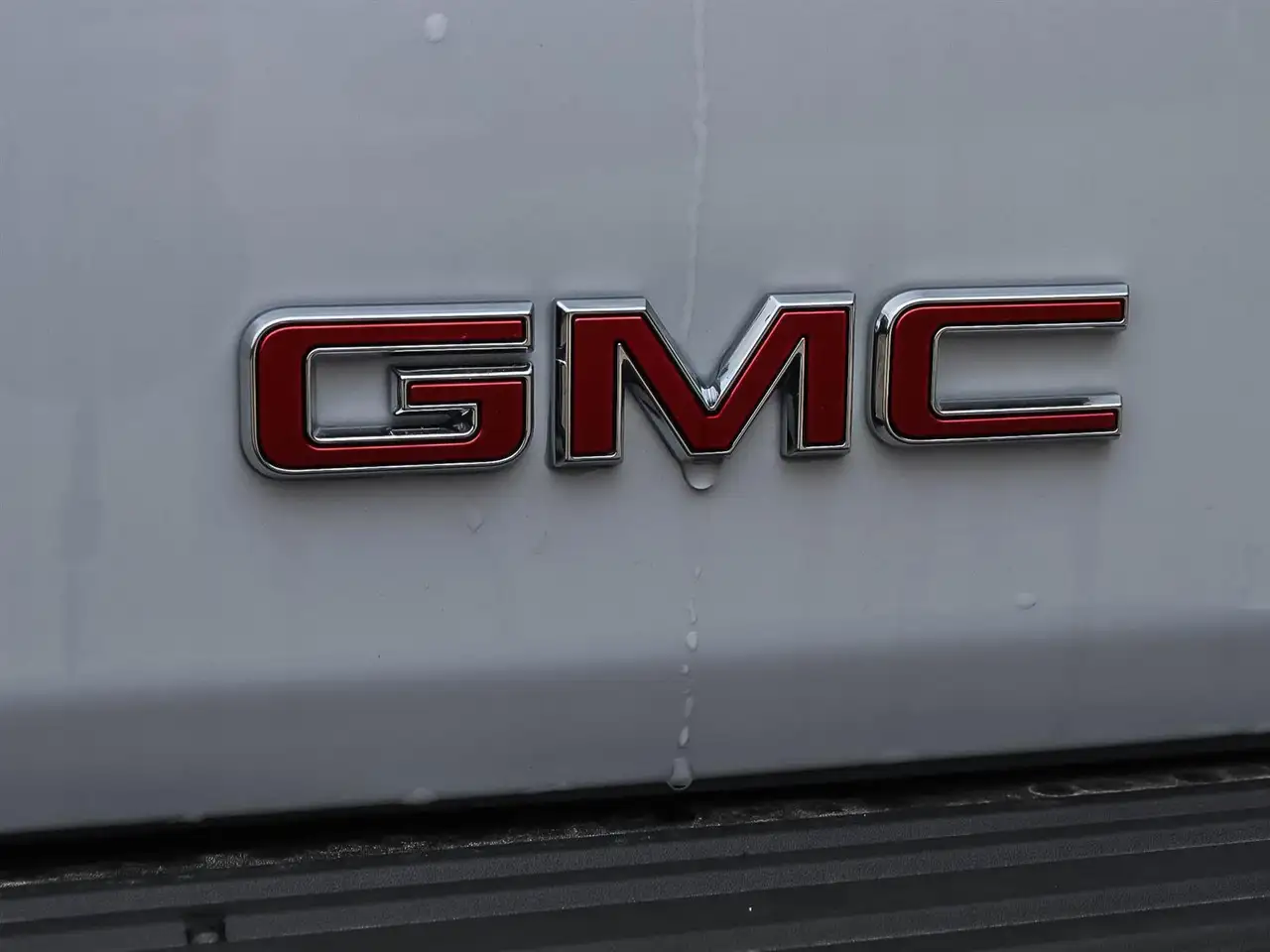 GMC Yukon снимка GMC Yukon