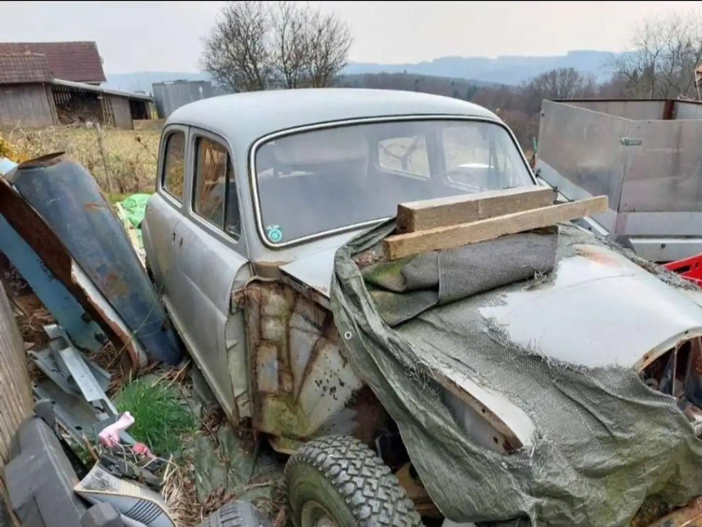 Mercedes-Benz 180 Grau - 1