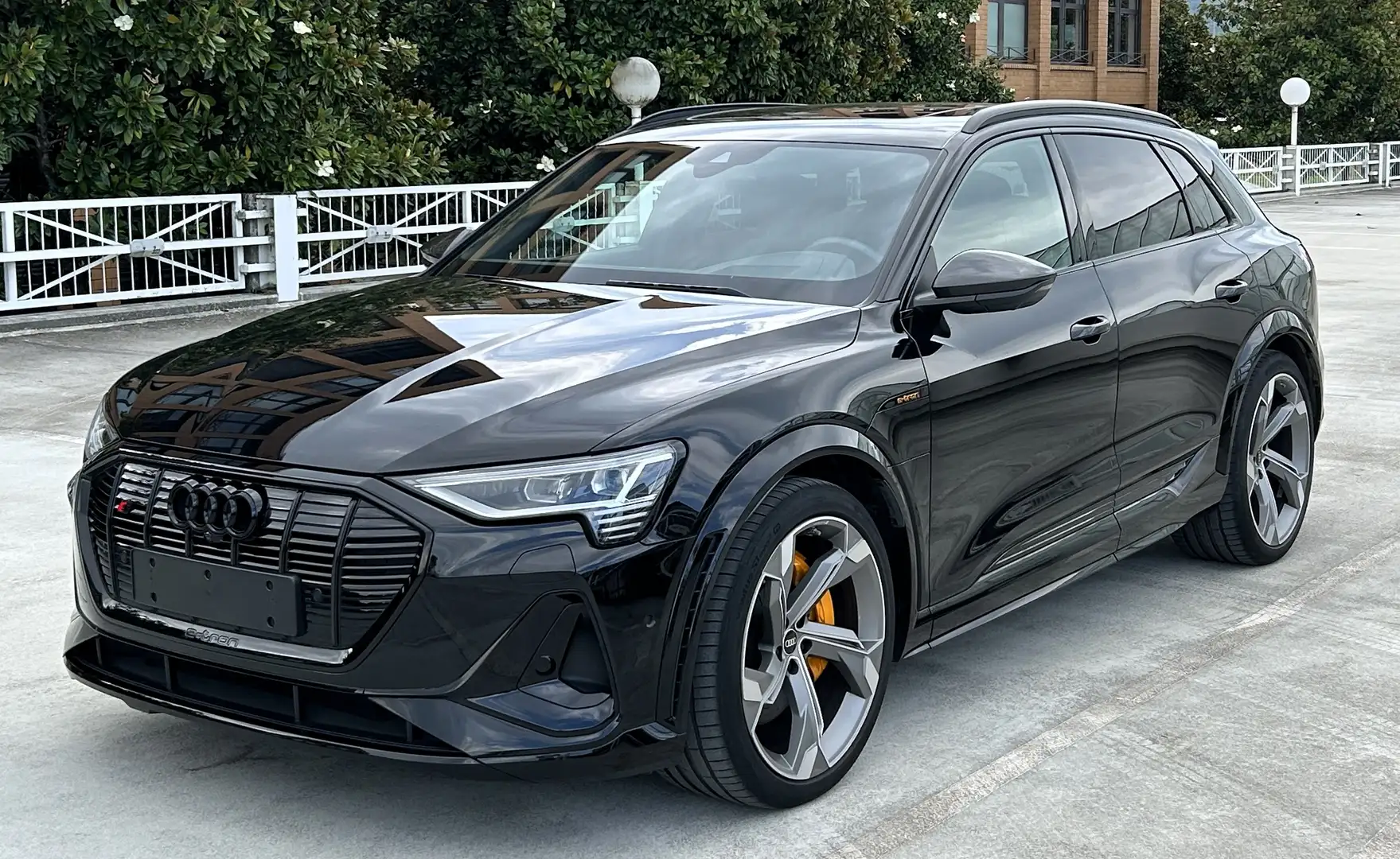 Audi e-tron S quattro NP:127T¤ Noir - 1