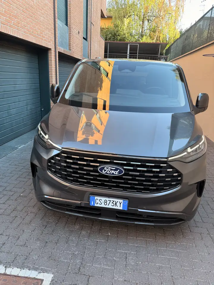 Ford Tourneo Custom