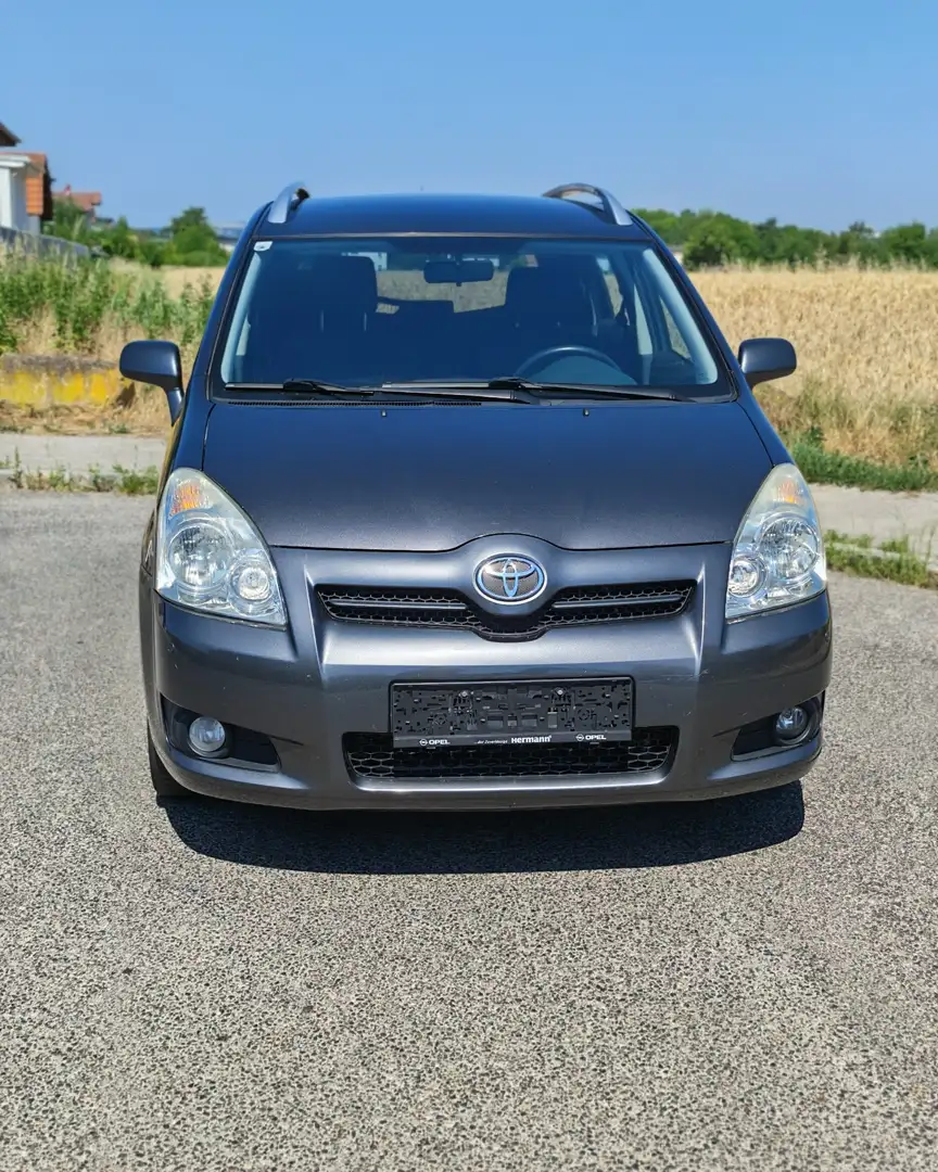 Toyota Corolla Verso 2,2 D-4D 135 Austria DPF - 2
