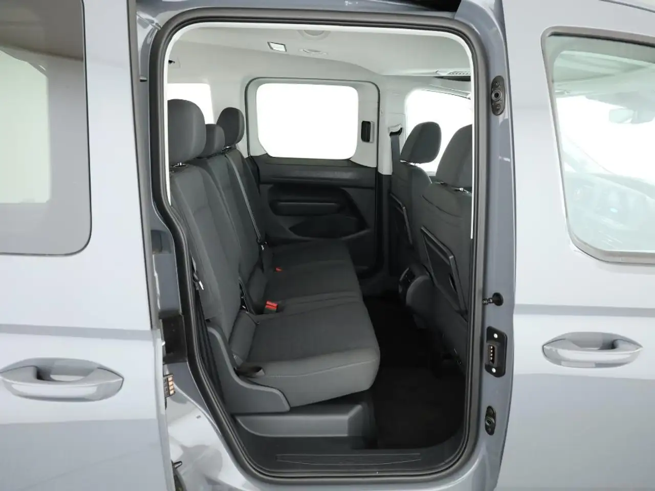 Volkswagen Caddy Life 1.5 TSI eHybrid 1,99% eff. Jahreszins, миниатюра 7