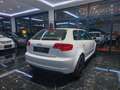 Audi A3 Sportback 1.9 TDI Attraction Blanc - thumbnail 11