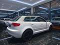 Audi A3 Sportback 1.9 TDI Attraction Blanc - thumbnail 10