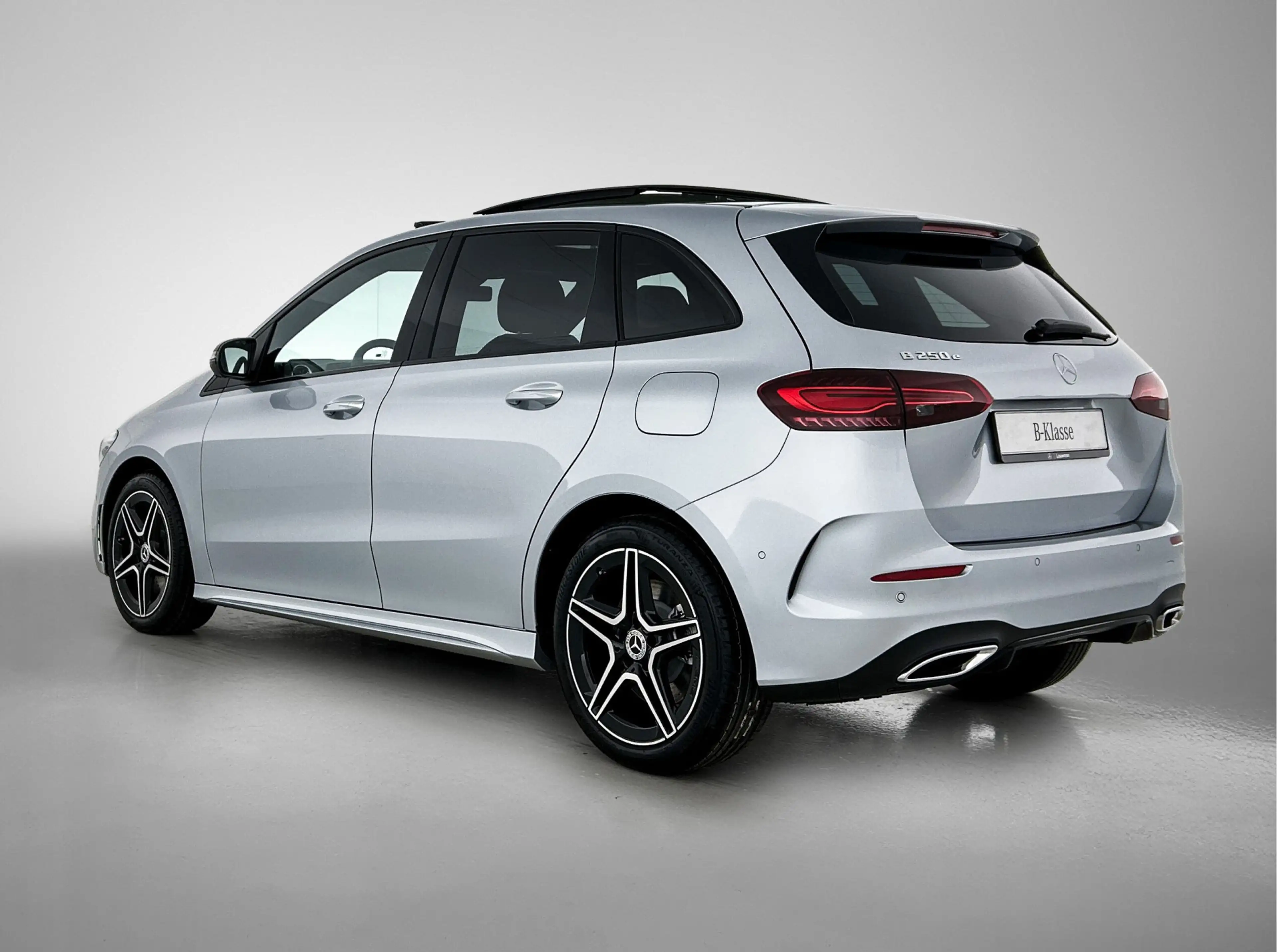 Mercedes-Benz B 250 e Business Solution AMG | Premium Plus pakket | Tr — photo 2