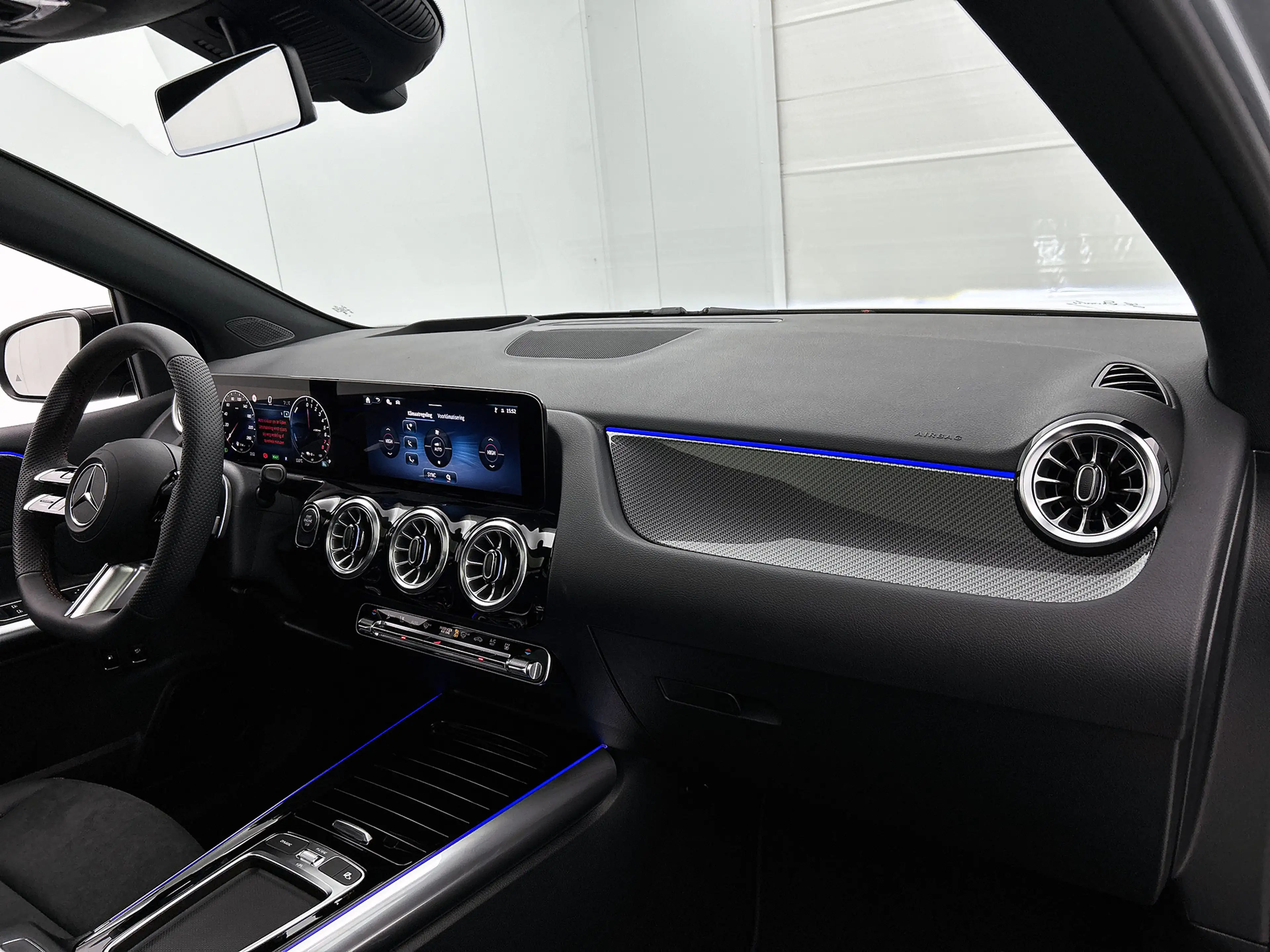 Mercedes-Benz B 250 e Business Solution AMG | Premium Plus pakket | Tr — photo 7
