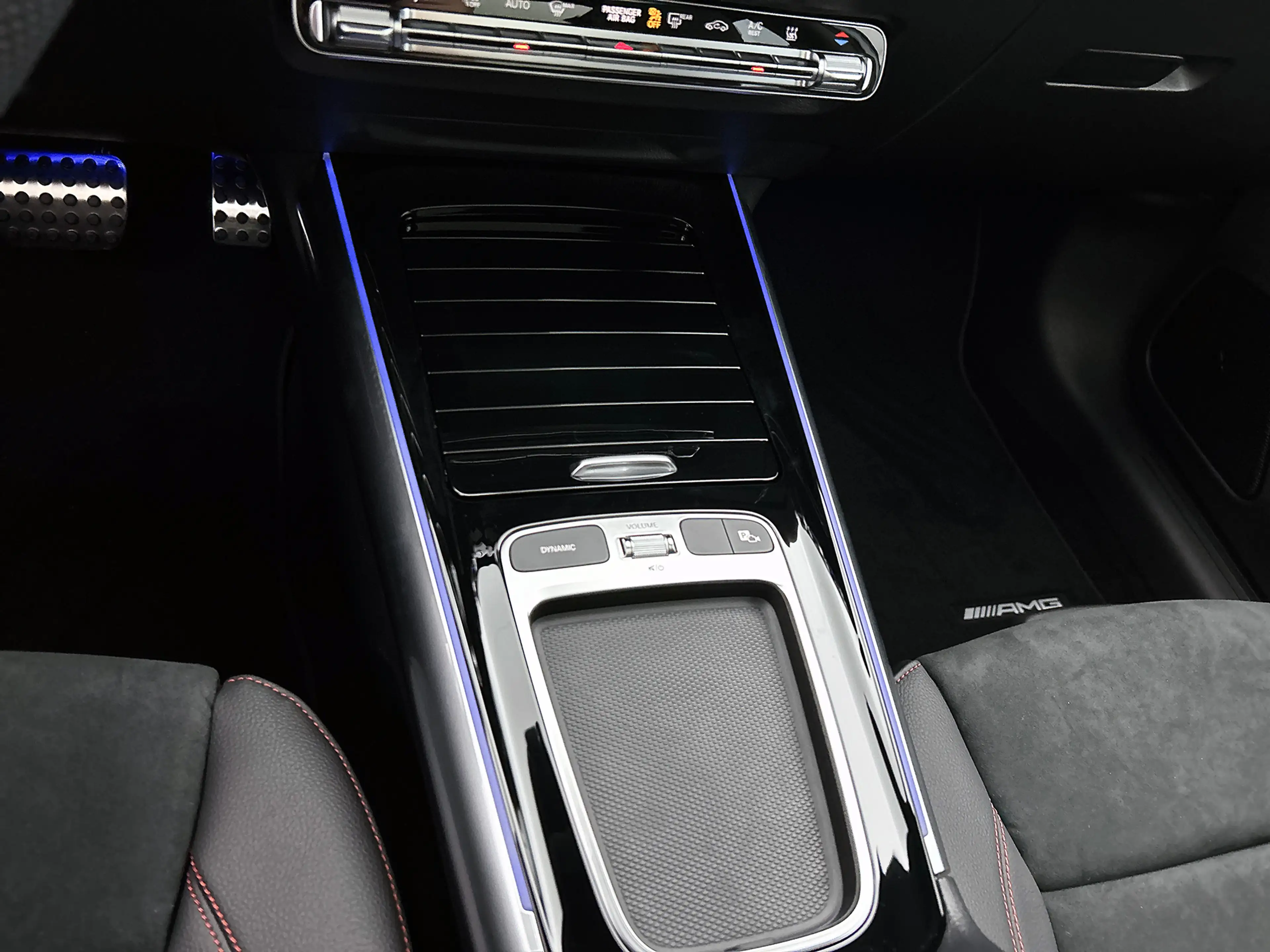 Mercedes-Benz B 250 e Business Solution AMG | Premium Plus pakket | Tr — photo 11