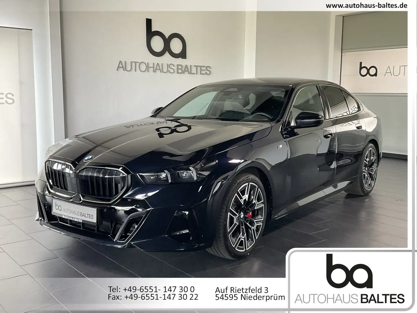 BMW 540 540d xDrive M Sport Pro 20/Pano/DrivPl/HK/Ico/AHK Noir - 1