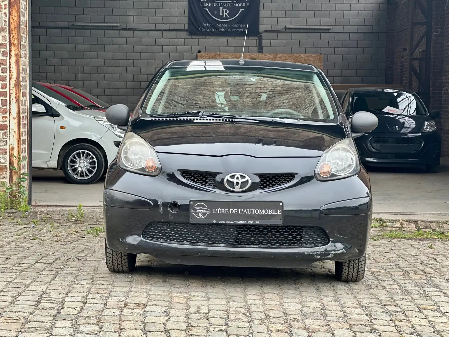 Toyota Aygo 1.0i *CARNET COMPLET * MP3 Noir - 2