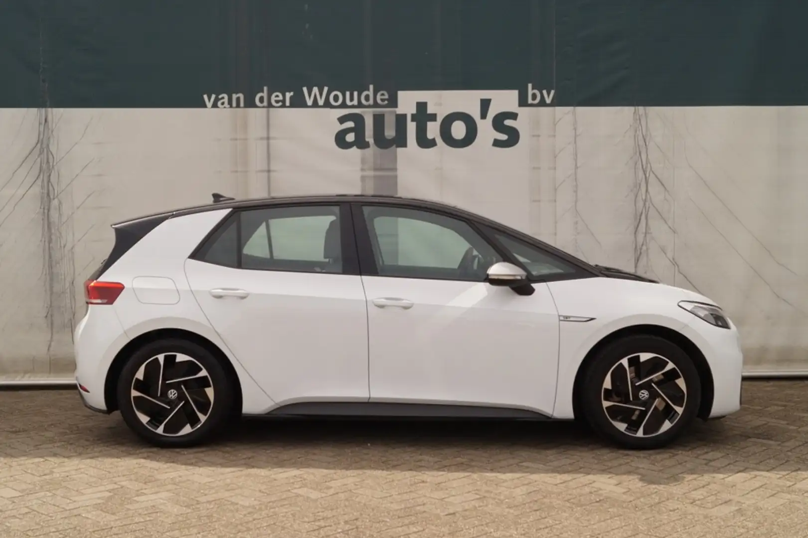 Volkswagen ID.3 First Edition 58kWh -NAVI-ECC-PDC- Blanc - 2