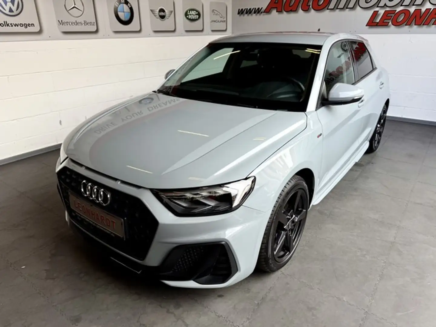 Audi A1 Sportback 30TFSI S-Line *Garantie*ab3,99%* Grijs - 1