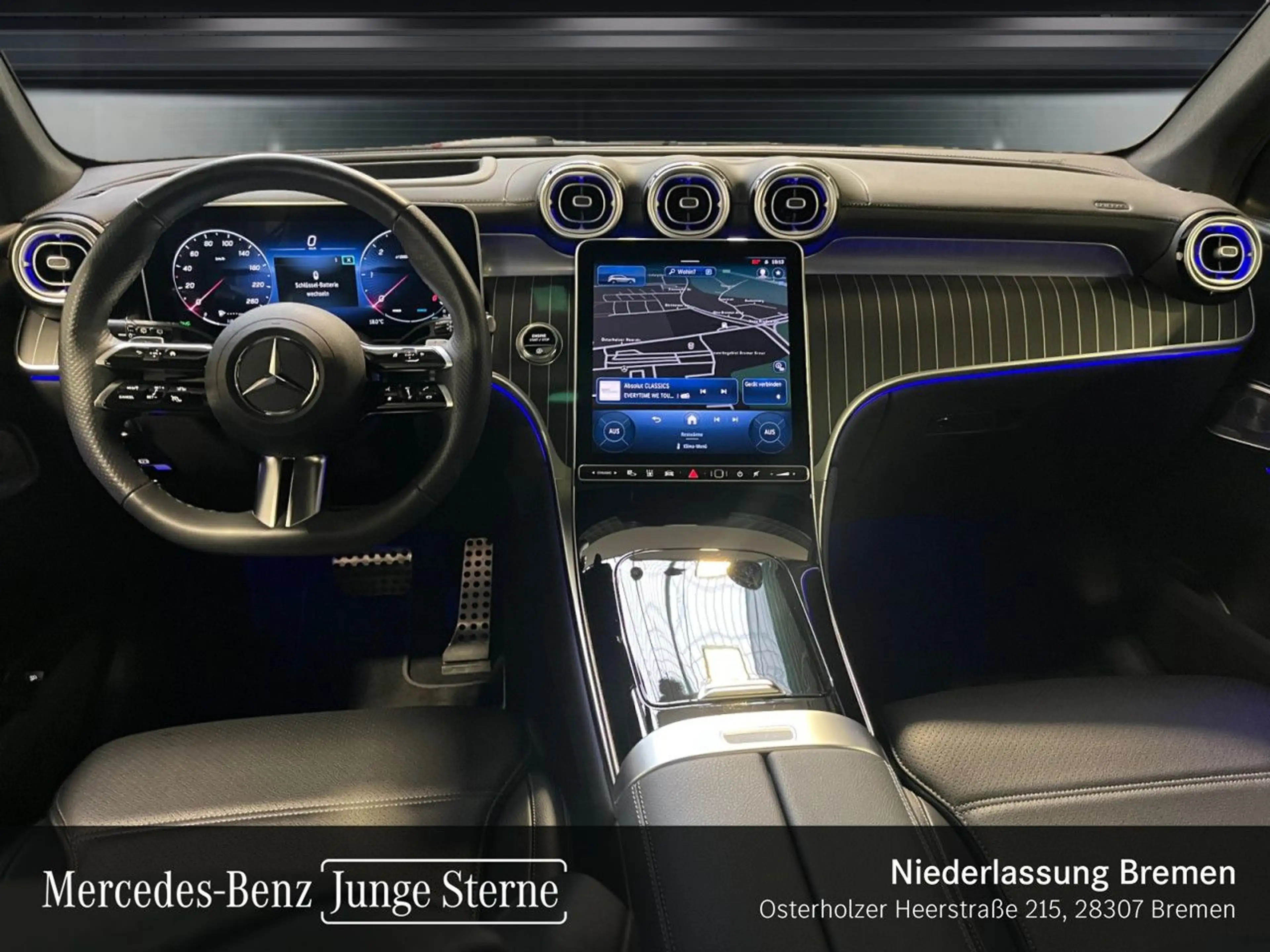 Mercedes-Benz GLC 300 d 4M AMG+NIGHT+PANO+360+STHZG+BURMESTER+9G — photo 13