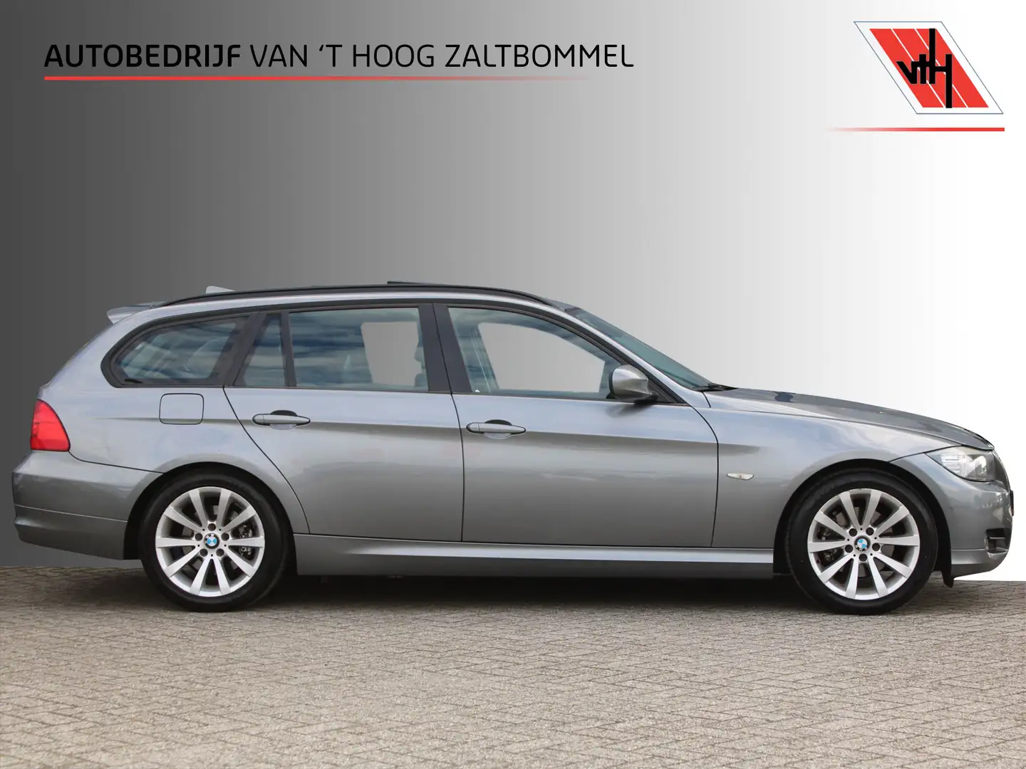 BMW 318 3-serie Touring 318i Automaat Executive LEDER PANO Grijs - 1