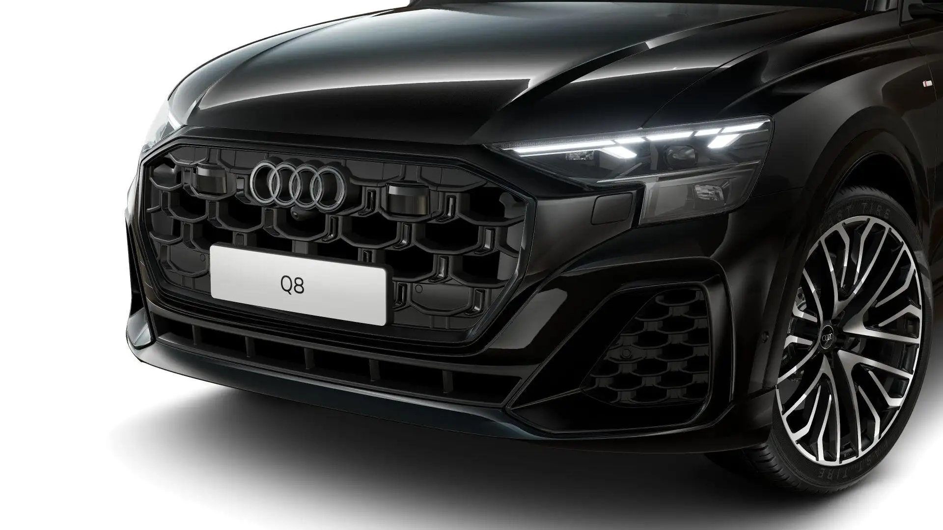 Audi Q8 55 TFSI e quattro Pro Line S 394pk | Servosluiting Zwart - 2