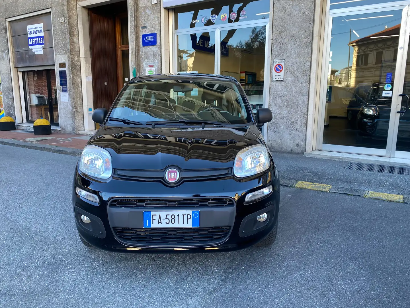 Fiat Panda Panda 0.9 t.air t. natural power Lounge 80cv E6 Nero - 1