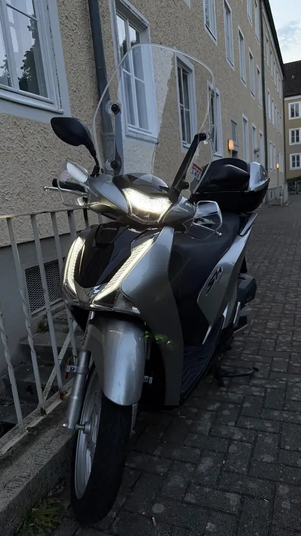 Honda SH 125i ABS Срібний - 1
