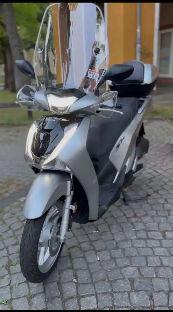 Honda SH 125i ABS Срібний - 2