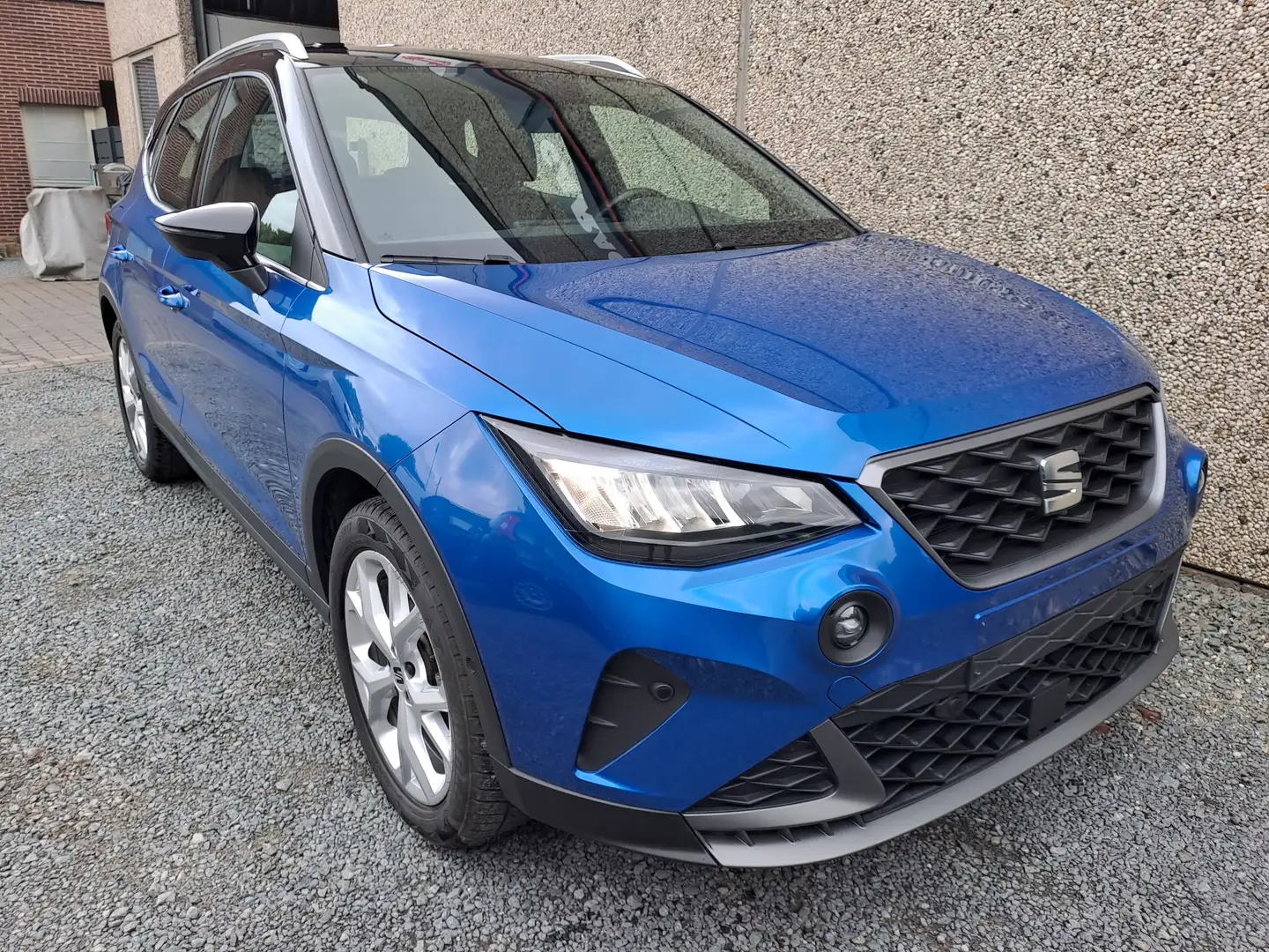 SEAT Arona 1.0 TSI FR -ACC- camera - led - 6V 110PK!! Blauw - 2