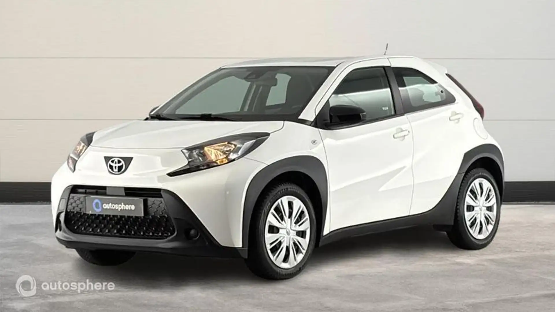 Toyota Aygo X 1.0 VVT-i 72ch Dynamic MY23 - 1