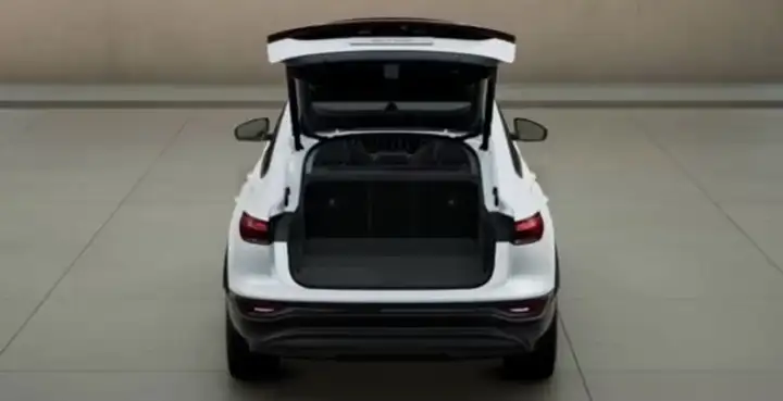 Audi Q6 e-tron 2025, foto 6