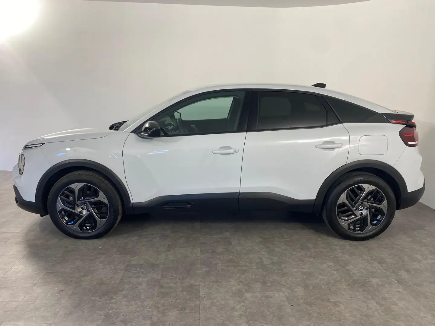 Citroen C4 1.2 PureTech 130 Plus LED*NAVI*RFK 96 kW (131 P... Blanc - 2