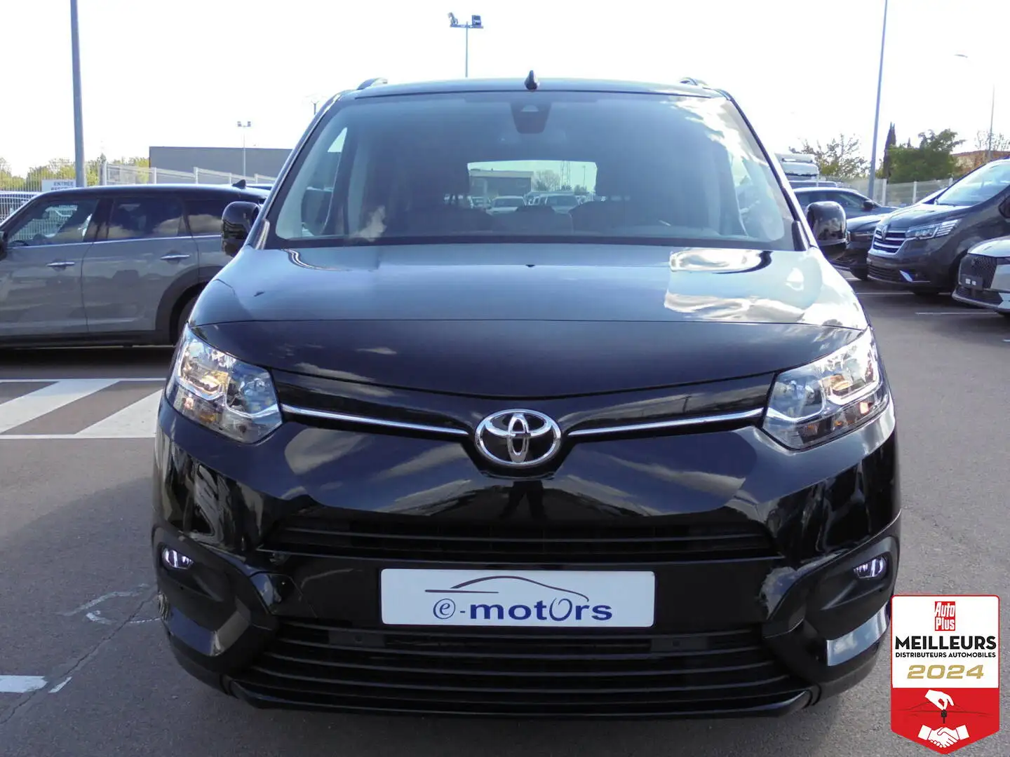 Toyota Proace City Proace City Verso Long Executive 130 D-4D BVA8 +7  Noir - 2