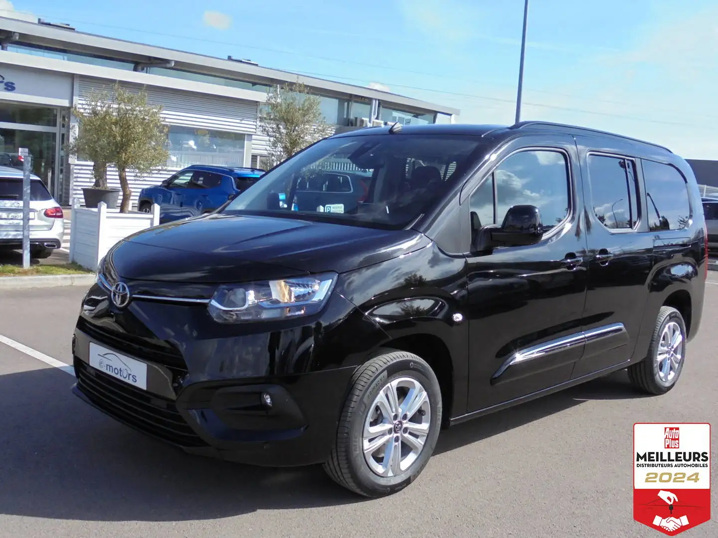 Toyota Proace City Proace City Verso Long Executive 130 D-4D BVA8 +7  Noir - 1